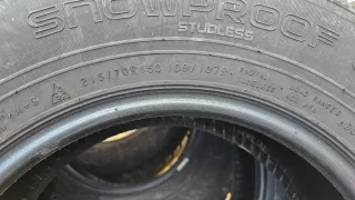 Neumático Nokian Snowproof C 215/70 R15