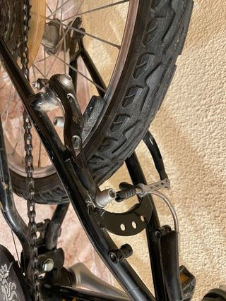 Bicicleta BTWIN Negra y Amarilla