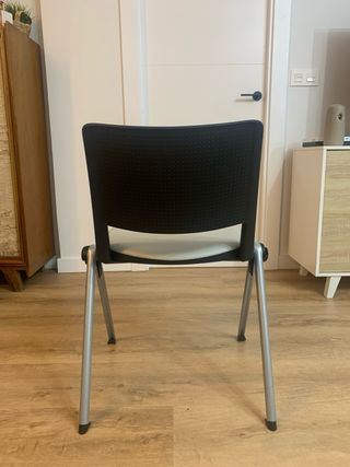 6 Sillas de Oficinas Grises