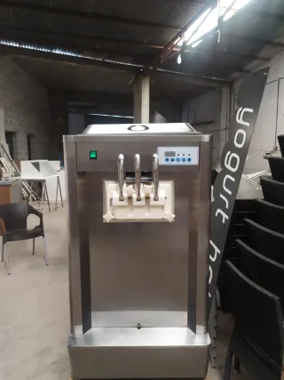 Maquinaria Heladería Vitrina Acero Inox