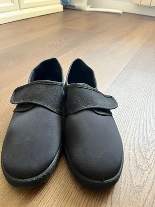 Pantofole chiuse uomo nere