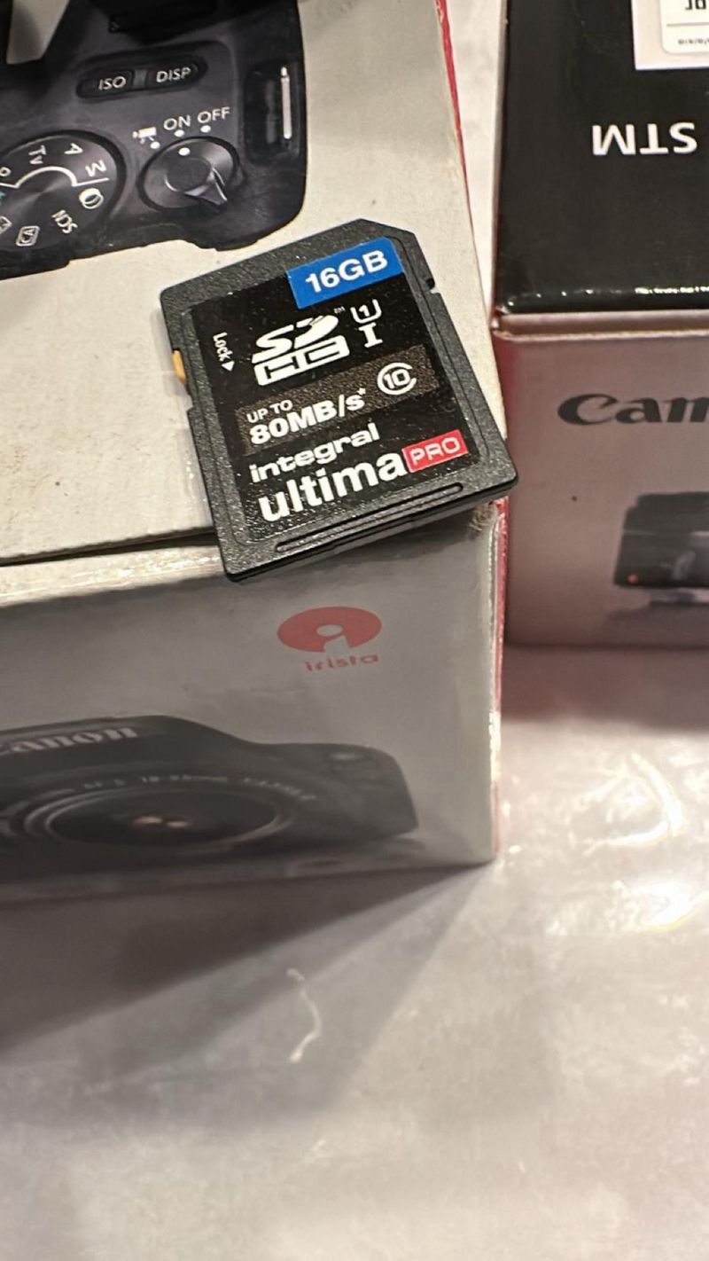 Canon EOS 200D + 2 Objetivos+ bolsa+ 16 gb + caja afbeelding 8