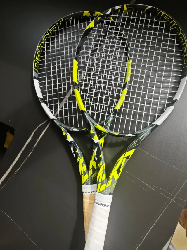 Raquetas Babolat Aero Team y raquetero de 12