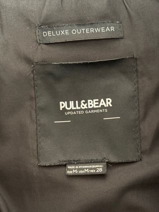 Abrigo acolchado Pull&Bear negro