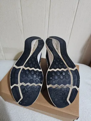 Zapatillas Nike Azul Marino y Blanco