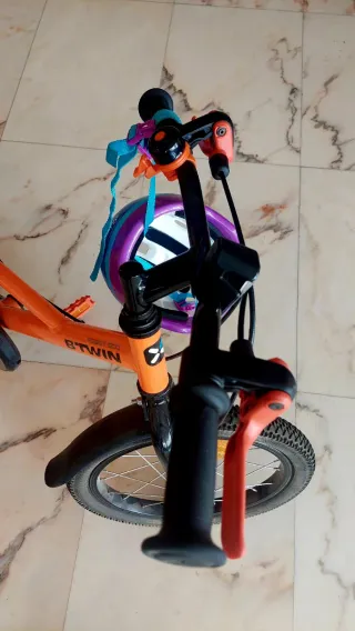 Bicicleta infantil naranja