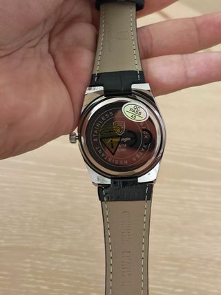 Reloj elegante Poedagar