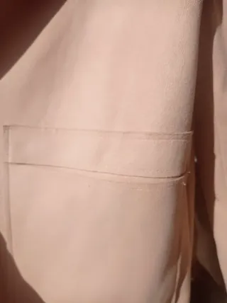 Chaqueta capa beige talla única