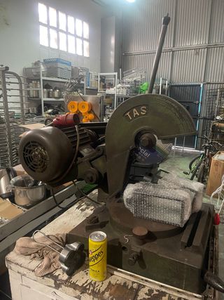 Tronzadora de metal TAS