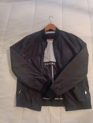 Cazadora entretiempo negra y gris