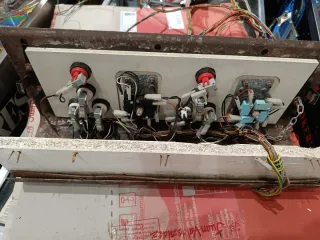 Panel de mandos botonera para máquina recreativa