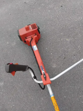 Desbrozadora Husqvarna 235R