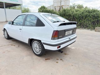 Opel Kadett GSI 8V 1988