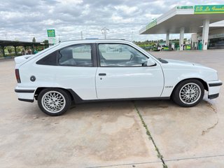 Opel Kadett GSI 8V 1988
