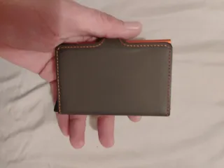 Cartera Secrid Marrón, con naranja