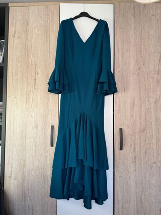 Traje de flamenca verde azulado