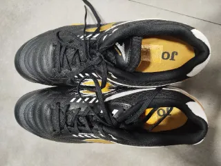 Zapatillas Joma Fútbol Sala Negras y Doradas