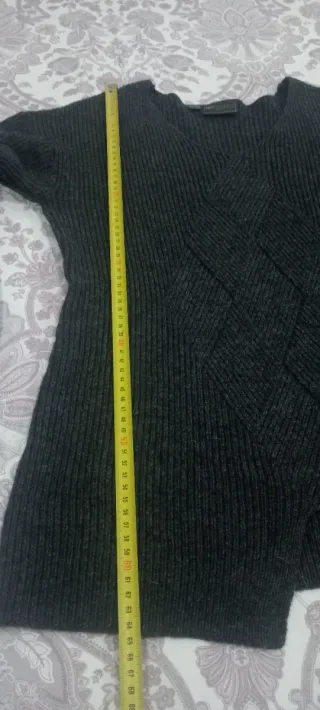 Jersey punto cuello pico manga larga