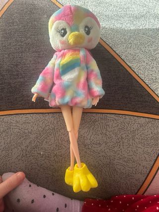 Barbie Pingüino Peluche Arcoíris