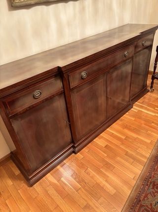 Aparador de madera maciza