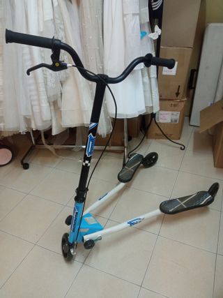 Patinete 3 ruedas azul