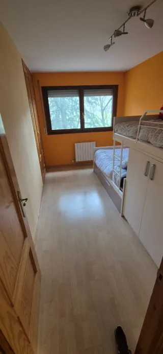 Tren cama juvenil en Jaca.