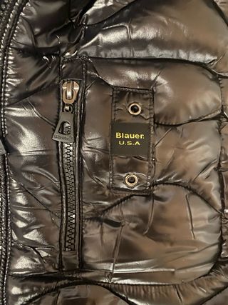 Blauer Gilet Nero Lucido Cappuccio