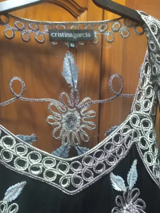 Blusa Cristina Garcia manga larga bordada