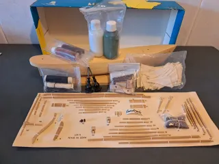Maqueta de barco Constructo