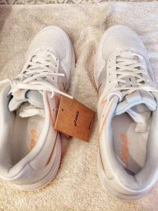 ASICS Netburner Professional FF 4 talla 43,5