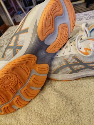 ASICS Netburner Professional FF 4 talla 43,5