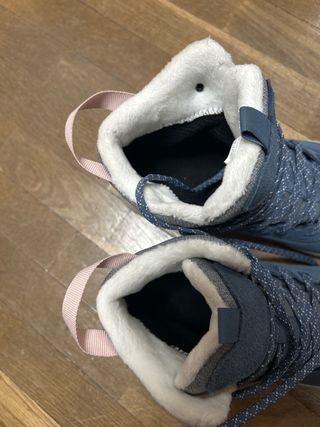 Botas de nieve impermeables azules y grises
