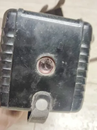 Cámara de fotos vintage con funda