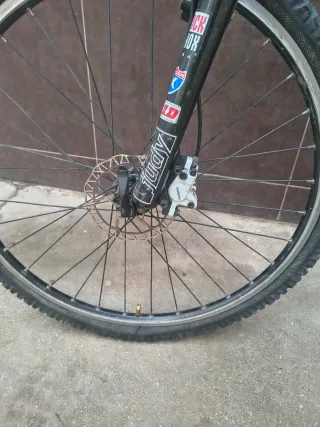 Bicicleta Specialized Stumpjumper FSR Comp