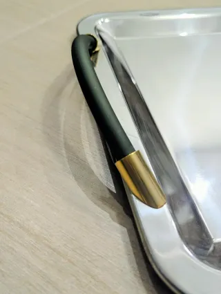 Vassoio acciaio inox con manici oro