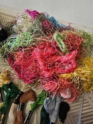 Lote Hilos Punto de Cruz Variados