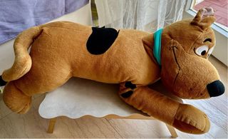 Peluche XXL Scooby Doo. Lunghezza 60 cm