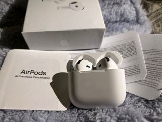 Audífonos AirPods  4rt Generacion Blancos