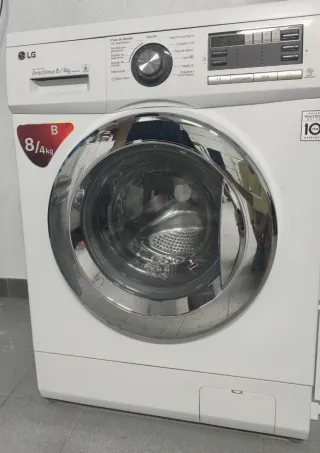 Lavadora Secadora LG 8kg/4kg Direct Drive