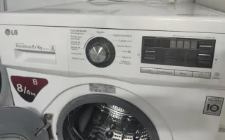 Lavadora Secadora LG 8kg/4kg Direct Drive