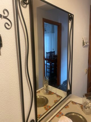 Espejo de hierro forjado negro