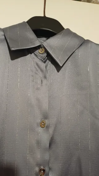 Camicia elegante grigia con righe lurex