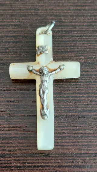 Cruz antigua de Nácar y Plata Pequeña