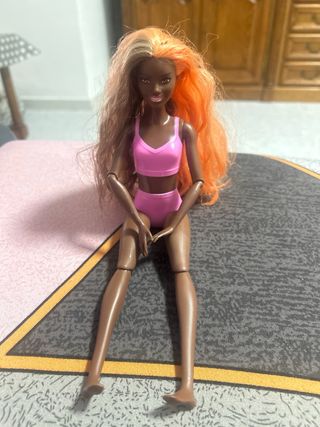 Muñeco Ken Barbie Y dos muñecas barbies