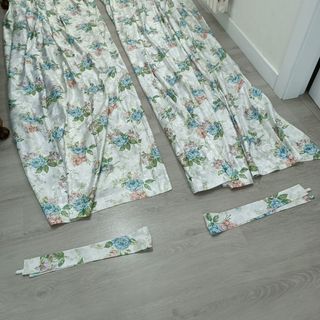 Tende con stampa floreale