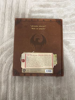 La maleta de las bestias: explora la magia ci...