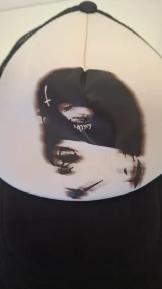 Gorra de hombre con estampado