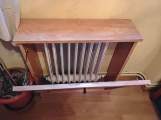 Cubreradiador madera y ratán