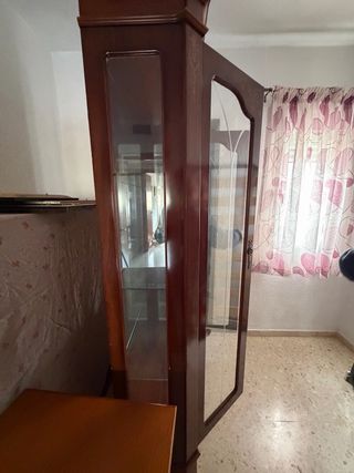 Vitrina de cristal madera