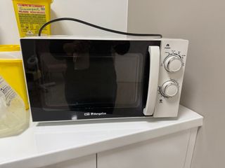 Microondas Orbegozo Blanco